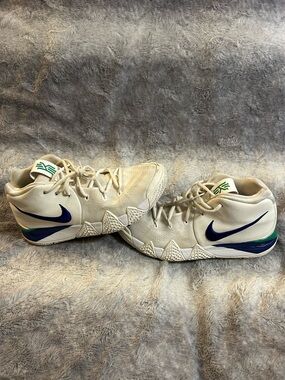 Nike Kyrie 4 Seattle Seahawks Size 10 Euc